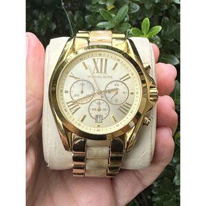 Michael Kors Bradshaw MK5722 Watch Gold & Horn